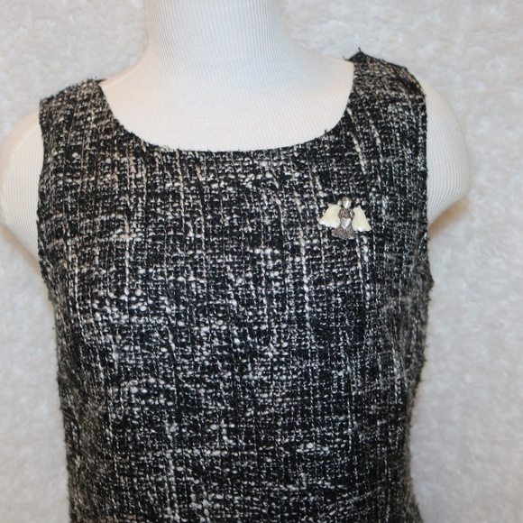 Dana Buchman size 6 W/angel pin included $ firm - Picture 2 of 8